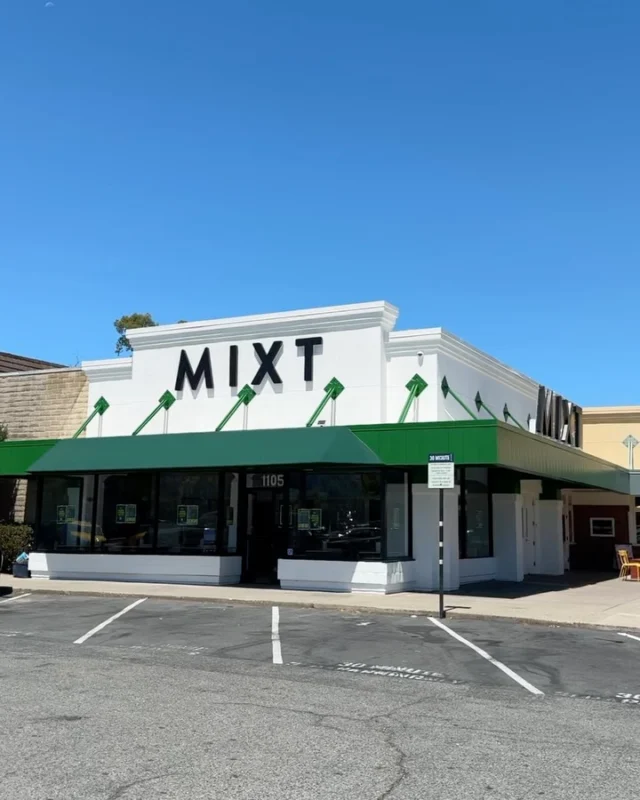 The secret is out: MIXT Walnut Creek opens on Tuesday, July 14th. To celebrate our grand opening, we’re giving away 10 free salads to our new neighbors! Comment ‘Walnut Creek’ down below to enter. Winners will be randomly selected and notified via DM on 7/13.Don’t forget to check our previous post for all the exciting opening week events!1 entry per person. No purchase necessary. See mixt.com/giveaway for full terms. Void where prohibited.